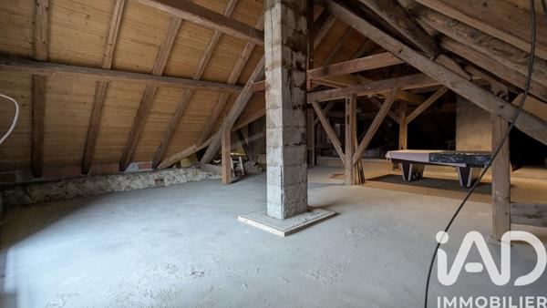 Studio à vendre 101,49 m² Rochejean
