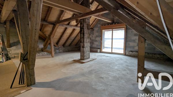 Studio à vendre 101,49 m² Rochejean