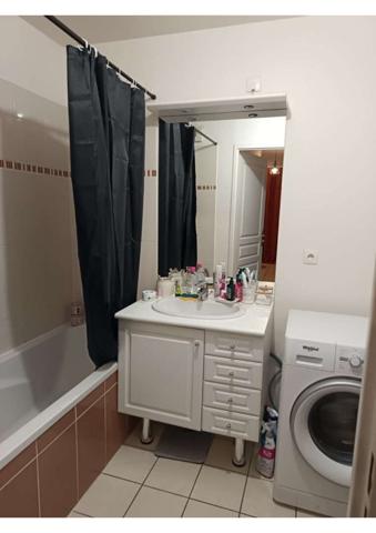 Appartement avec Balcon - secteur LES ORMEAUX