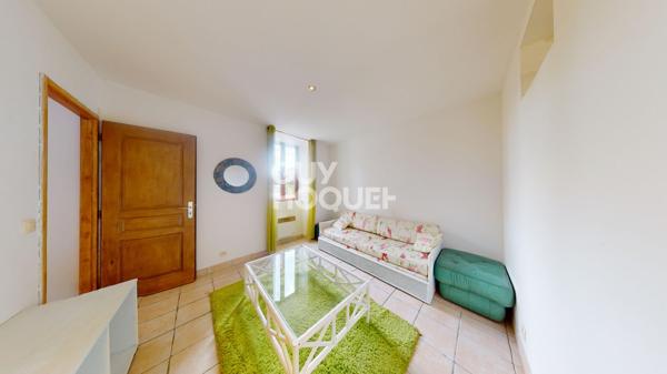 Maison atypique de 367 m² avec appartements annexe