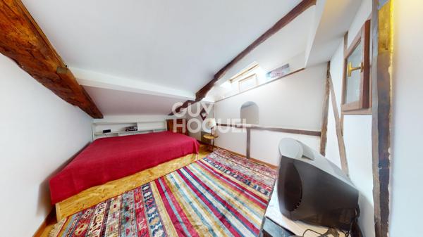 Maison atypique de 367 m² avec appartements annexe