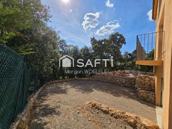 Villa construite en 2025 toit-terrasse et garage