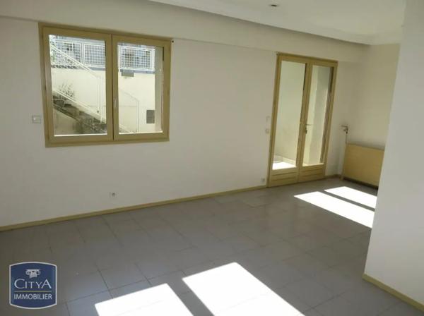Appartement à louer 1 pièce 38.7m² Grenoble (38100)