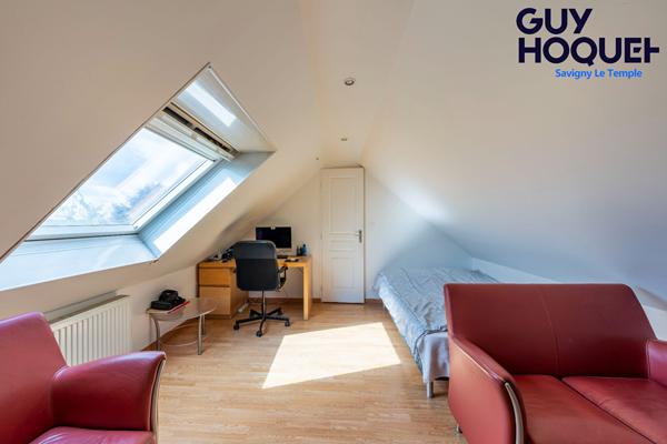 Maison individuel 5 chambres 130m² - Savigny Bourg.