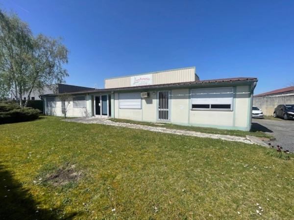 CHATEAU THIERRY (02) à louer ensemble immobilier bureaux, stockage et terrain de 4400 m2