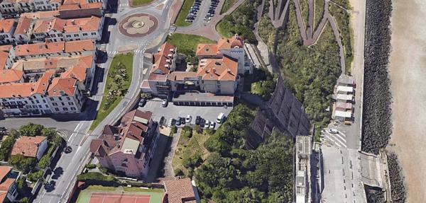 🏖️ Coup de cœur à la Côte des Basques – Duplex Bohème à 100m de la plage 🌊