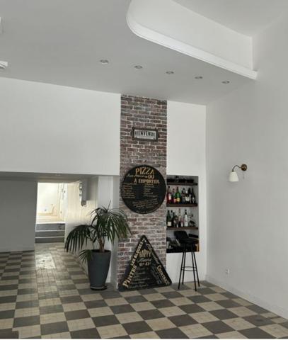 IDEAL POUR RESTAURANT ou TRAITEUR ou FLEURISTE ....