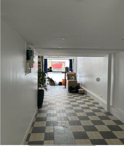 IDEAL POUR RESTAURANT ou TRAITEUR ou FLEURISTE ....