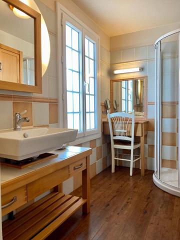 Maison à 50m de la mer