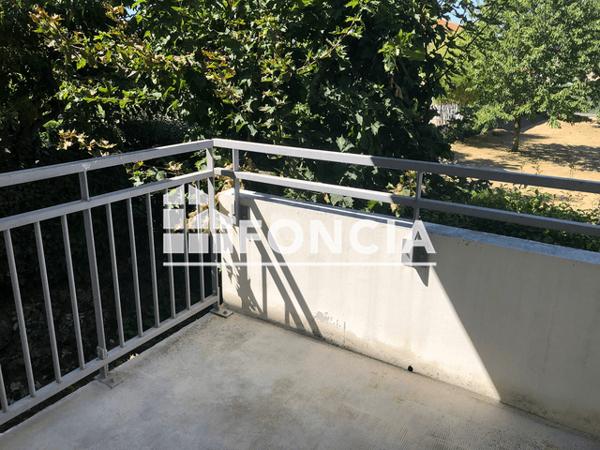 Location Appartement 2 pièces 39.83 m² - 4 CHEMIN DE LAGAR Saint Juery 81160