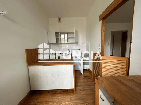 Location Appartement 2 pièces 60.57 m² - 88 RUE A.LBERT TOMEY Carcassonne 11000