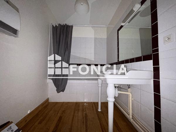 Location Appartement 2 pièces 60.57 m² - 88 RUE A.LBERT TOMEY Carcassonne 11000