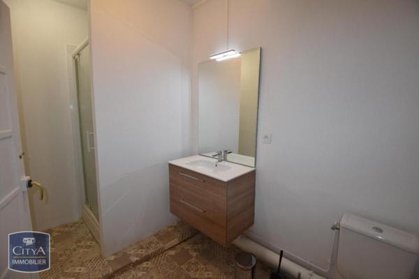 Appartement à louer 2 pièces 52.74m²