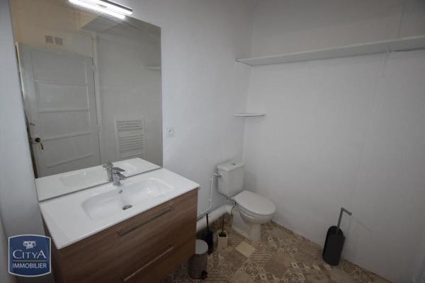 Appartement à louer 2 pièces 52.74m²