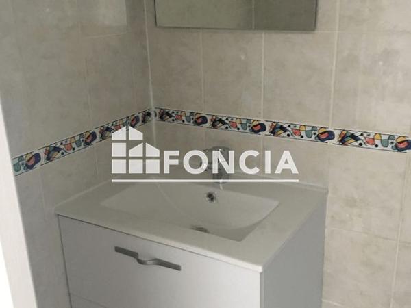 Location Appartement 2 pièces 32.95 m² - 78 MONTEE DE LOUZE Le Peage De Roussillon 38550