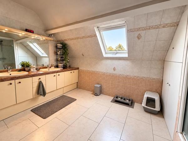 Maison à vendre 420 000 € Mantes-la-Jolie 7 p 205 m² DPE D