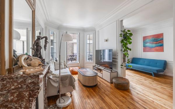 Appartement à vendre    3 pièces • 63,05 m2 Paris 12