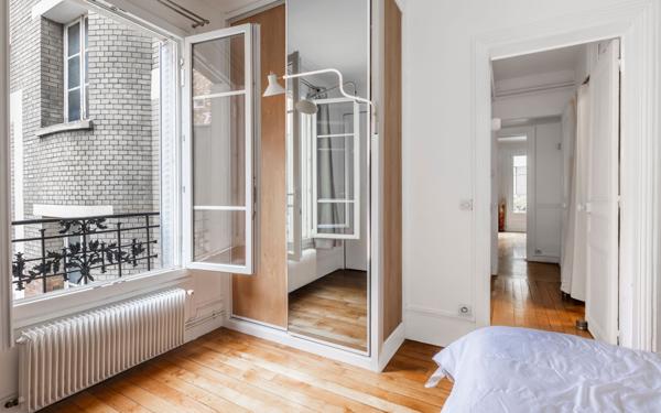 Appartement à vendre    3 pièces • 63,05 m2 Paris 12