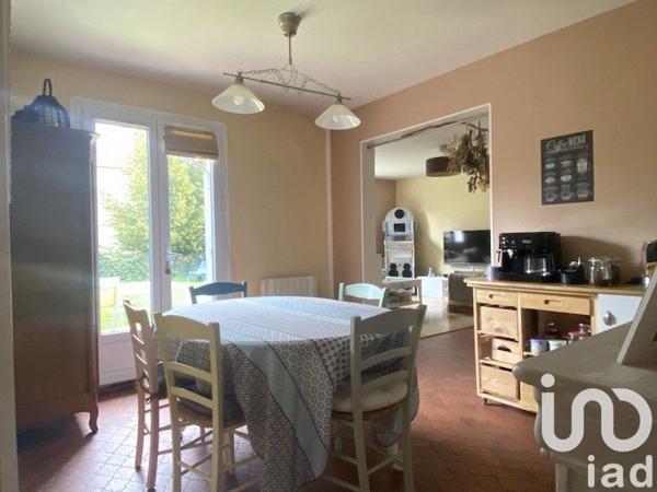 Maison à vendre 7 pièces 142 m² Saint-Leu-la-Forêt