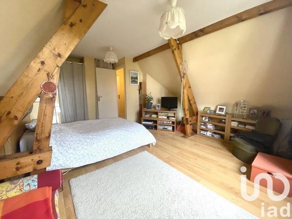 Maison à vendre 7 pièces 142 m² Saint-Leu-la-Forêt