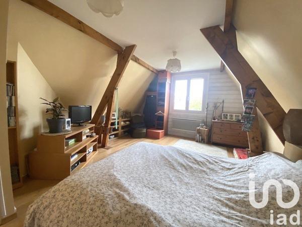 Maison à vendre 7 pièces 142 m² Saint-Leu-la-Forêt