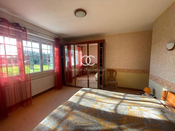 SARZEAU Maison 10 pièces 230 m²