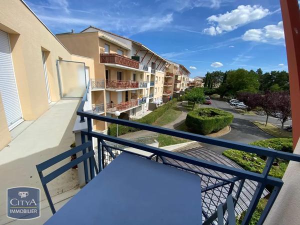 Appartement à louer 3 pièces 64.8m² Poitiers (86000)