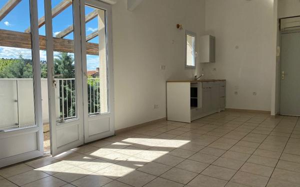 Appartement à louer    2 pièces •  Vedène