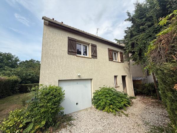 Crécy-la-Chapelle (77580) Pavillon de plus de 115 m² quatre chambres