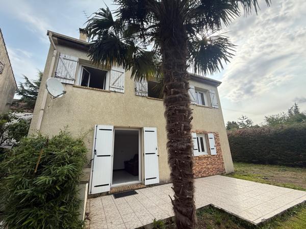 Crécy-la-Chapelle (77580) Pavillon de plus de 115 m² quatre chambres