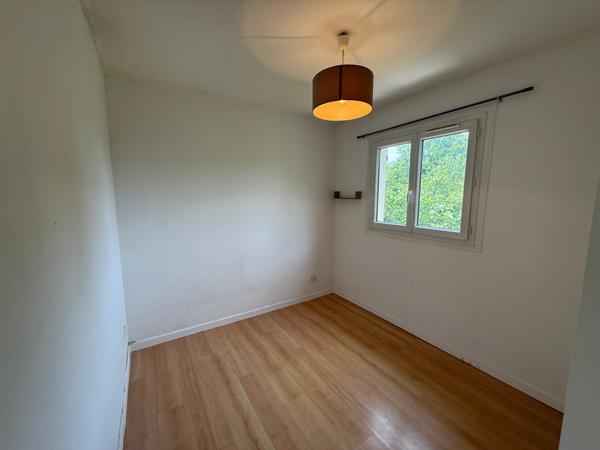 Crécy-la-Chapelle (77580) Pavillon de plus de 115 m² quatre chambres