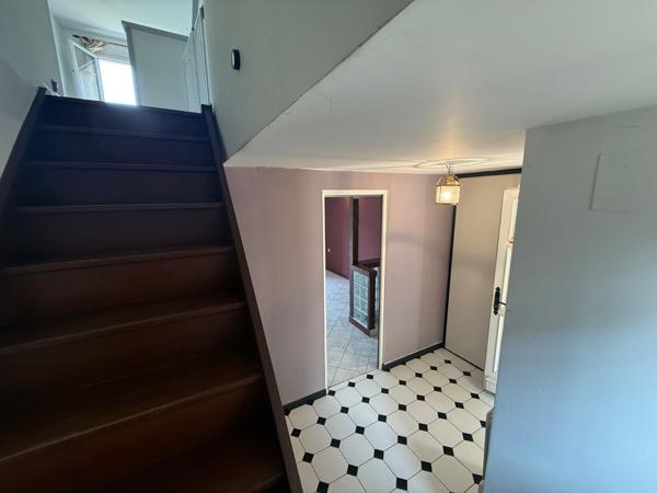 Crécy-la-Chapelle (77580) Pavillon de plus de 115 m² quatre chambres