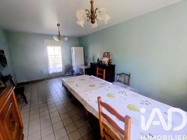 Maison à vendre 4 pièces 90 m² Sainte-Jamme-sur-Sarthe