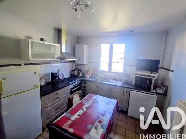Maison à vendre 4 pièces 90 m² Sainte-Jamme-sur-Sarthe