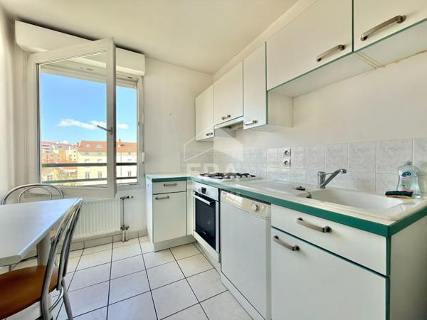 Appartement Villeurbanne 4 pièce(s) 73.73 m2