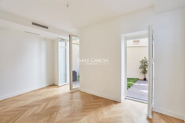 À Vendre - Appartement - Neuilly Sur Seine - 92200 - 3 Chambres - Jardin