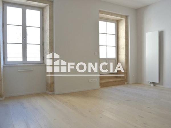 Location Appartement 2 pièces 57 m² - 157 RUE DE STRASBOURG Niort 79000