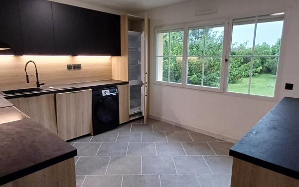 Appartement à vendre    2 pièces • 56 m2 Biganos