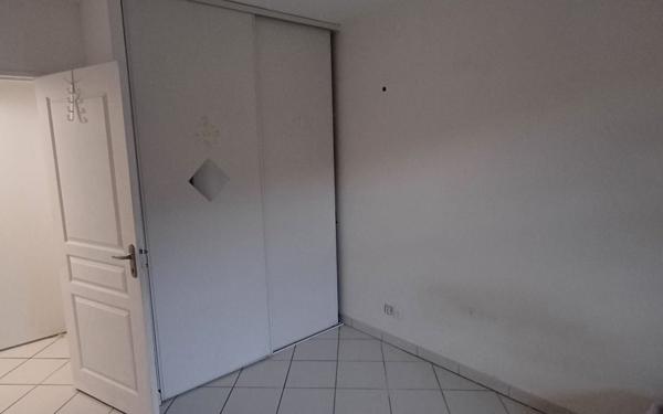 Appartement à vendre    2 pièces • 56 m2 Biganos