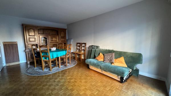 Vente Appartement57 m² - 2 Pièces - PARIS (75014)