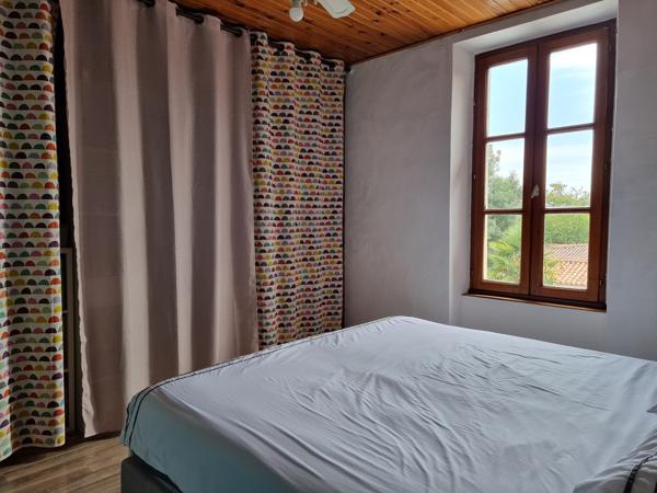 Maison
                                                                                                                                                                                                                                                                                                                        5 pièce(s)                                                                                                                                                                                                          4 chambre(s)                                                                                                                                                                                                          137.34  m²