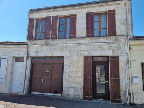 Maison
                                                                                                                                                                                                                                                                                                                        5 pièce(s)                                                                                                                                                                                                          4 chambre(s)                                                                                                                                                                                                          137.34  m²