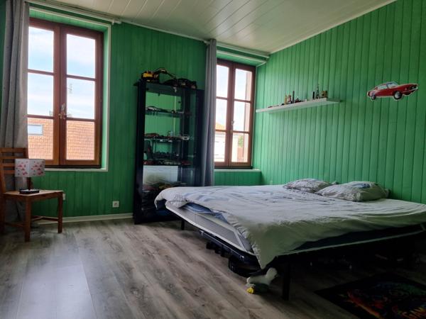 Maison
                                                                                                                                                                                                                                                                                                                        5 pièce(s)                                                                                                                                                                                                          4 chambre(s)                                                                                                                                                                                                          137.34  m²