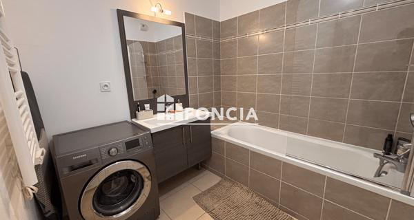 À vendre Appartement 3 pièces 67.44 m² - Marseille 13002
