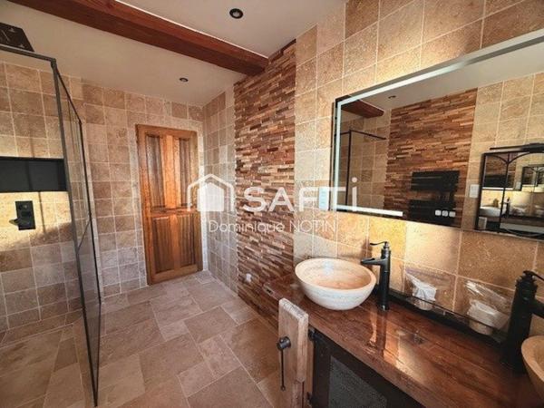 Maison de caractère 7 chb 370 m² terrain 6000m²