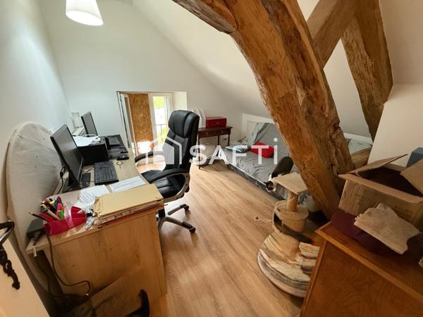 Maison 6 chambres avec double garage et dépendances 110m2