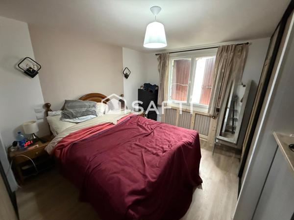 Maison 6 chambres avec double garage et dépendances 110m2