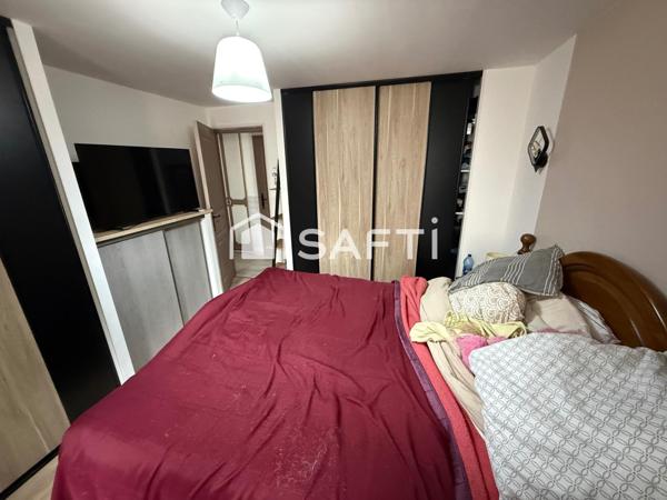 Maison 6 chambres avec double garage et dépendances 110m2