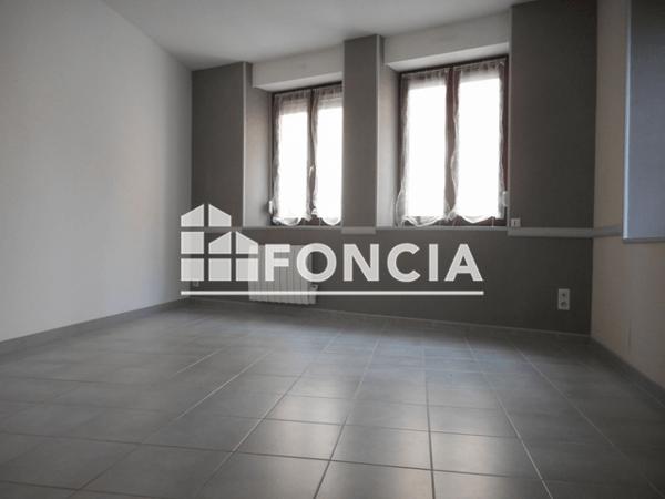 Location Studio 36 m² - 5 RUE JEAN BAPTISTE CLEMENT Charleville Mezieres 08000