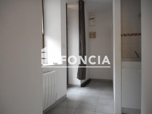 Location Studio 36 m² - 5 RUE JEAN BAPTISTE CLEMENT Charleville Mezieres 08000